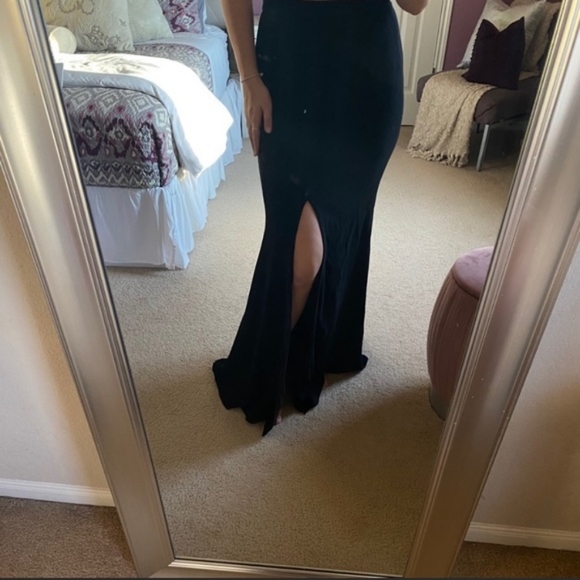 Theia Dresses & Skirts - Theia Maxi Mermaid Skirt with Slit